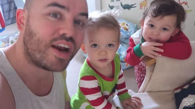 BEING A KID AT CHRISTMAS!