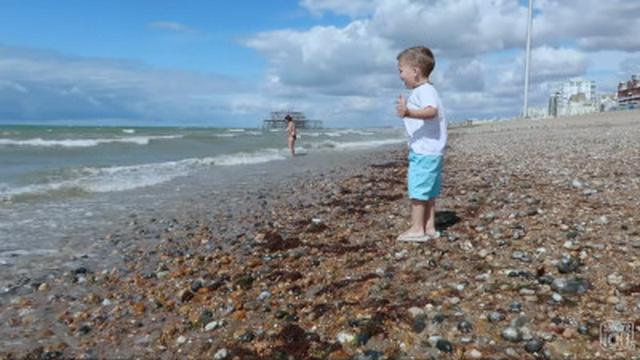 SURPRISE SUMMER HOLIDAY FOR KIDS!