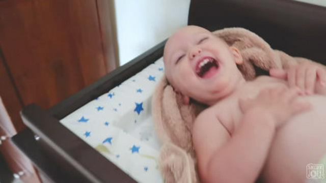 KIDS MEET THE NEW BABY!
