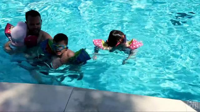 A BIG HOLIDAY SURPRISE! (Family of 6)