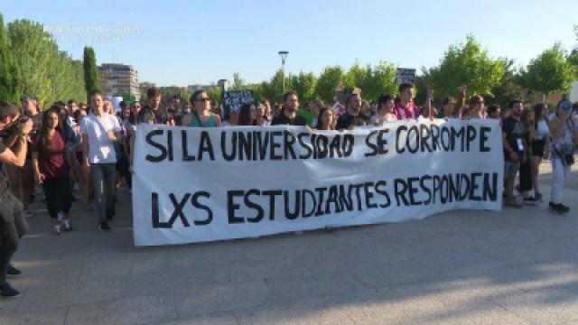 Rebelión en las aulas