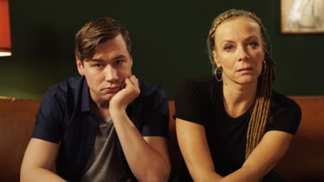 Cas n°19 - Katja Riemann / David Kross