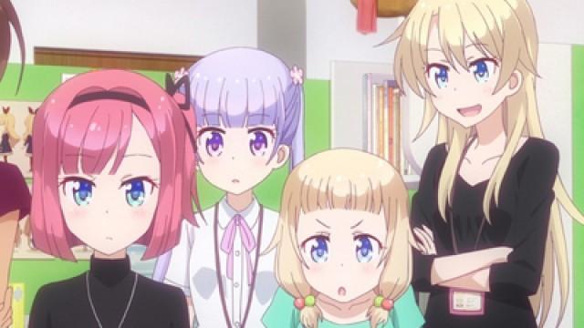 シャツくらい着なよ！