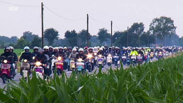 Celle im Vespa-Fieber