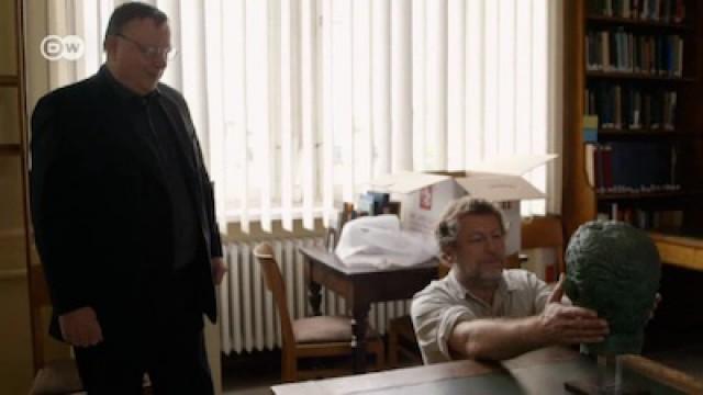 The Mystery Conman - The Murky Business of Counterfeit Antiques