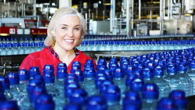Газированная вода и йогурт