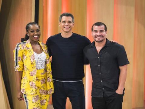 IZA e Thiago Martins
