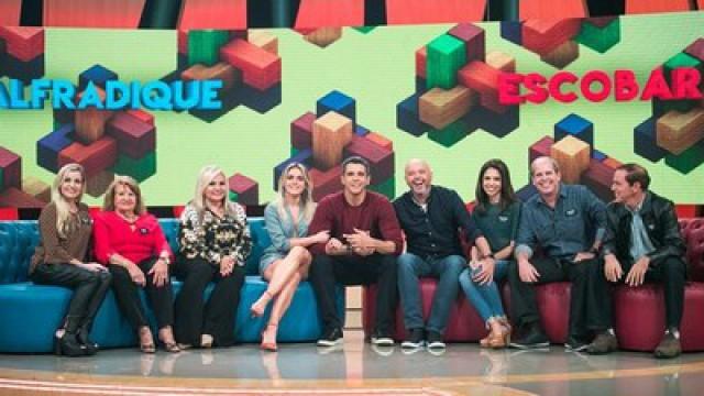 Monique Alfradique e Alex Escobar
