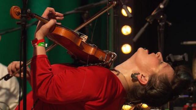 Eliza Carthy and the Wayward Band
