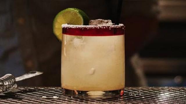 Making a Spicy Texas Margarita