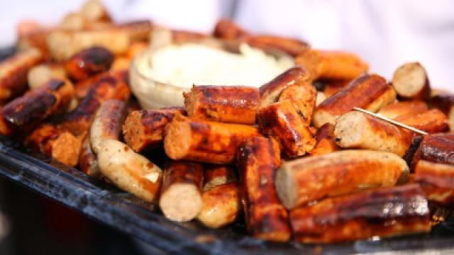 Es gibt Bratwurst!