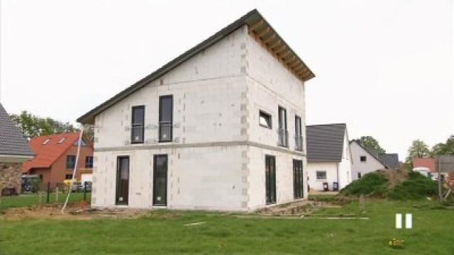 21. Die Bauretter helfen einer Familie