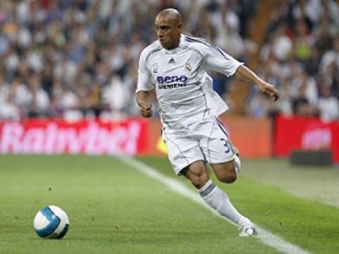 Roberto Carlos, la alegría del fútbol