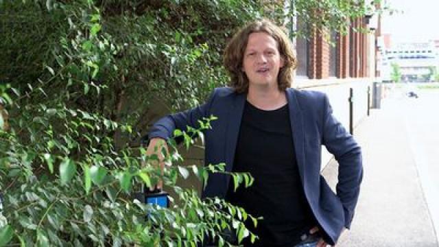 Achats en ligne ou en magasin? / Christiane Germain dévoile le secret de son succès
