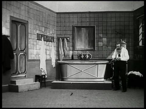La Ducha de Agua Hirviendo (1907)