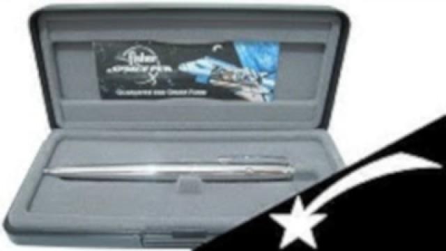 Le stylo qui écrit dans l'espace