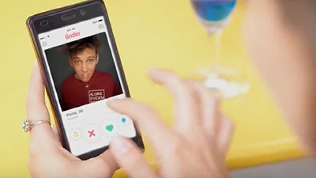 Femme de Youtubeur