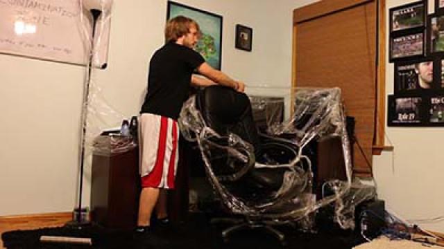 PLASTIC WRAP PRANK REACTION!