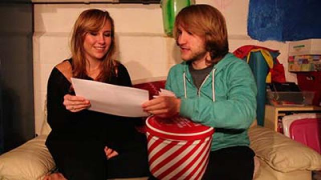 Jesse & Juliette\'s Gift Exchange (2015)
