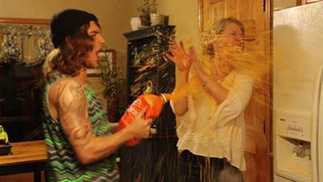 THE ULTIMATE APRIL FOOL\'S PRANK!