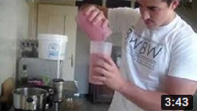 SMOOTHIE aux protéines pour prendre du muscle !