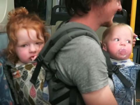 Travelling with SIX Kids Aged 1-4..... STRESSFUL Airplane Flight!!!