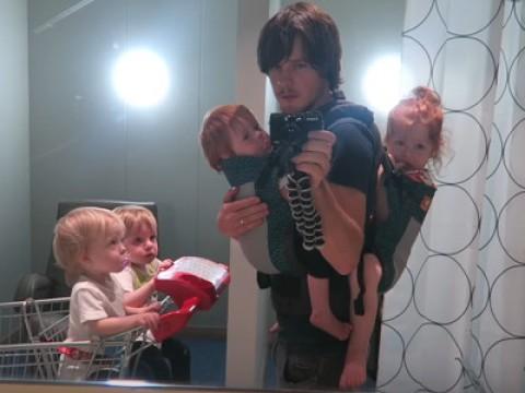 Dad Takes Four Toddlers Grocery Shopping!