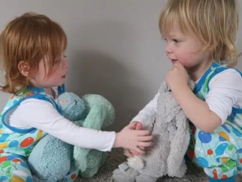 Triplets Hate Sharing!!