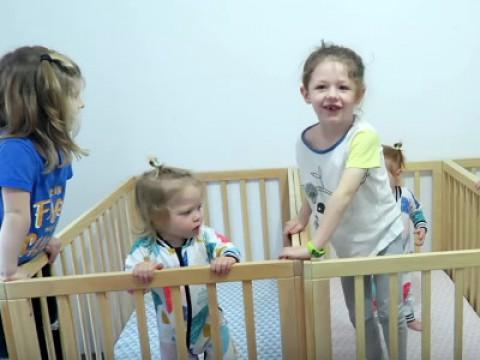 Fitting Six Kids in One Bedroom