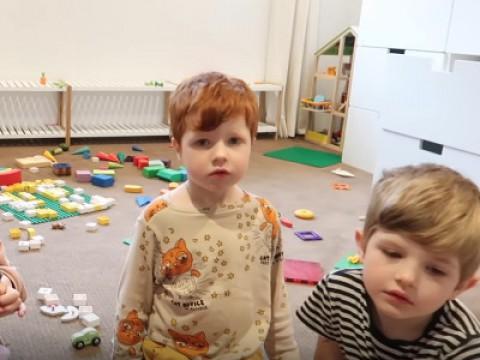 Six Kids Tidy Their Playroom!