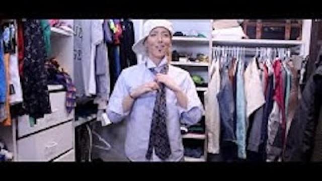 How Guys Get Dressed
