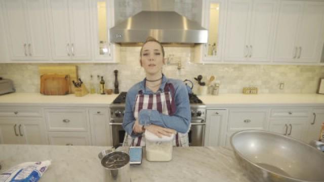 Baking My Boyfriend A Birthday Cake