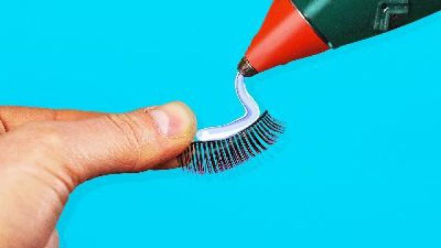 30 Astuces bizarres avec un pistolet à colle que tu devras essayer par toi même