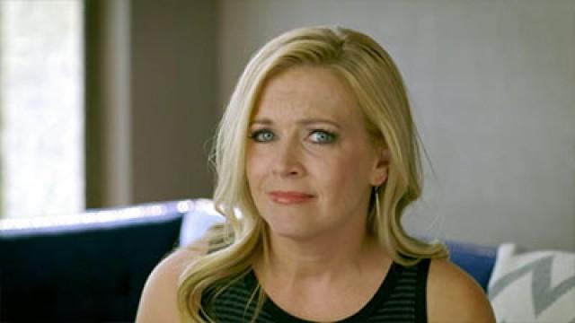 Melissa Joan Hart's Dolphin Dilemma