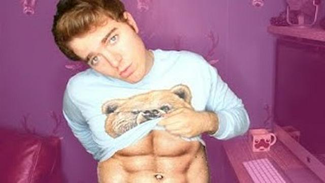 SHOWING OFF MY BODY