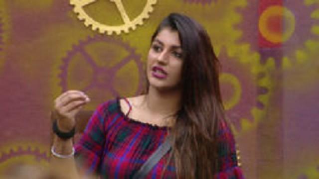 Yashika Confronts the Housemates