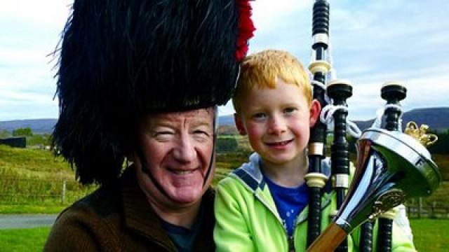 Finlay - Bikes and Bagpipes