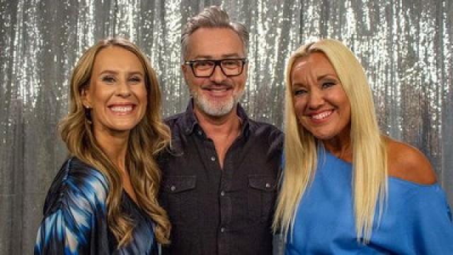 Linnea Wikblad, Janne Josefsson och Niklas Källner mot Tony Irving, Malin Watson och Cecilia Ehrling Danermark