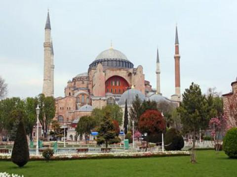 Three Great Domes—Rome to the Renaissance