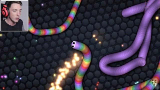MY BIGGEST SNAKE EVER! GOING FOR #1! SLITHER.IO REDEMPTION! (Slither.io)