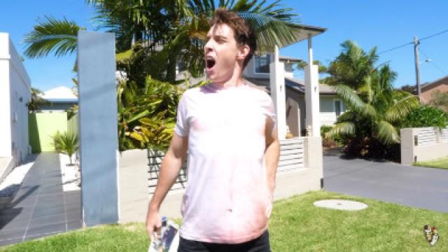 10000 BALLS IN MY MOTHERS CAR PRANK!