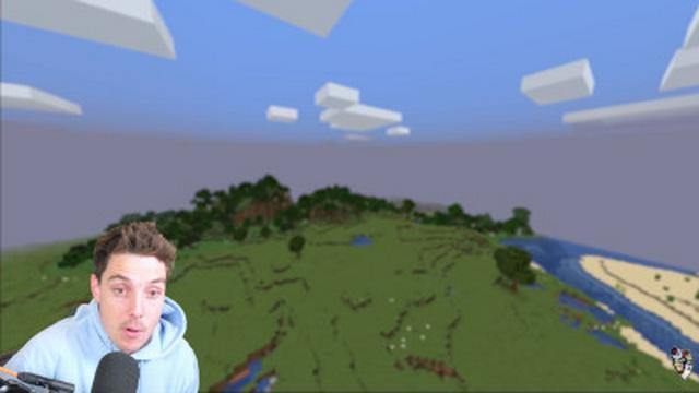 I found the ELYTRA in Minecraft (flying)