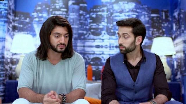 Shivaay, Om Bury Hatchet