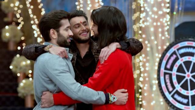 Oberoi Bros Get Rakhis Tied!