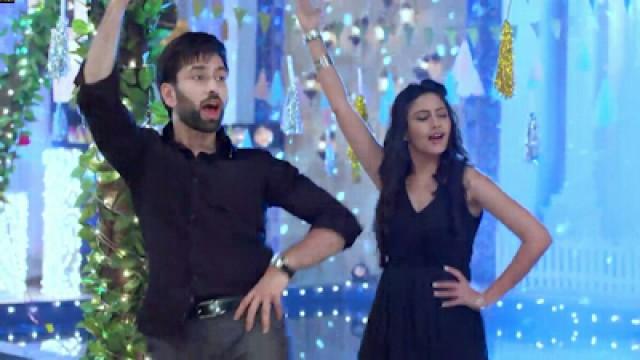 Shivaay, Anika Get Drunk!
