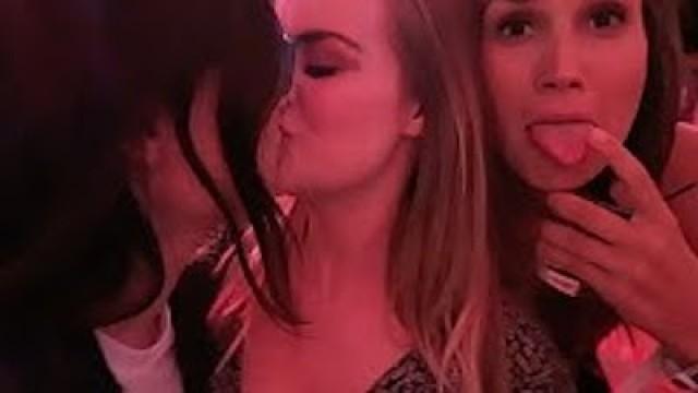 VLOG | LESBIAN SQUAD GOALS AT PLAYLIST LIVE!