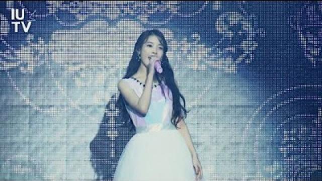 2015 iu tour concert ‘CHAT-SHIRE’ sketch