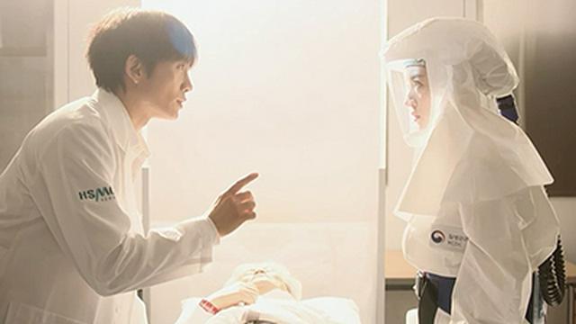 Secrets & lies (2)