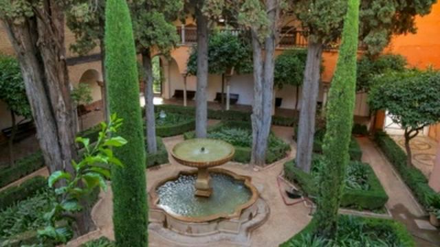 Elegant Gardens