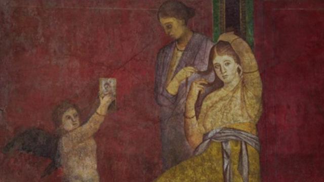 Mystery of the Frescoes